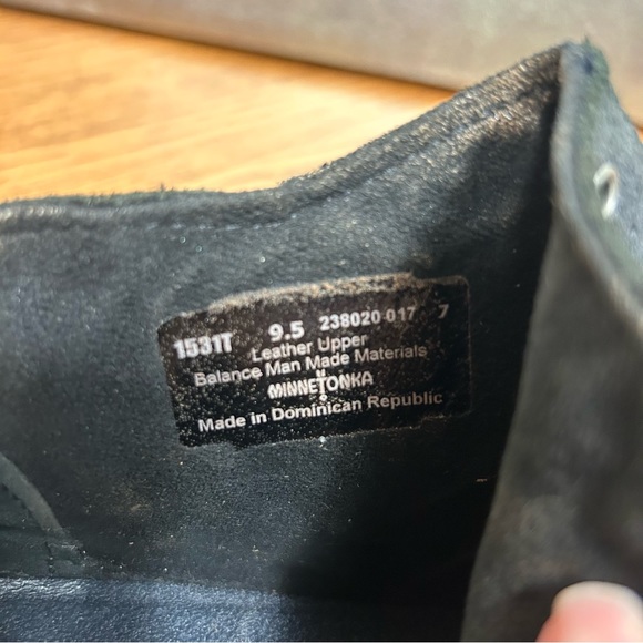 Minnetonka | Brenna Distressed Suede Booties - Picture 13 of 15